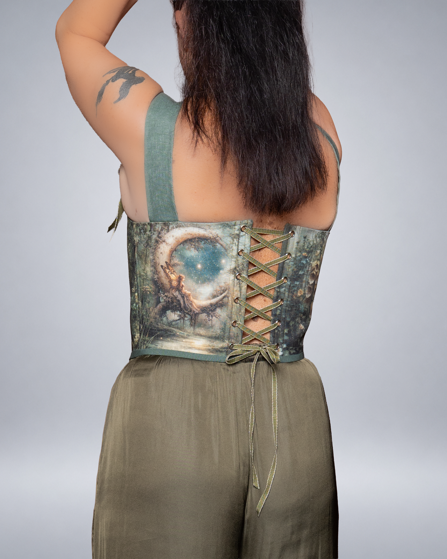 A romantic fantasy linen corset