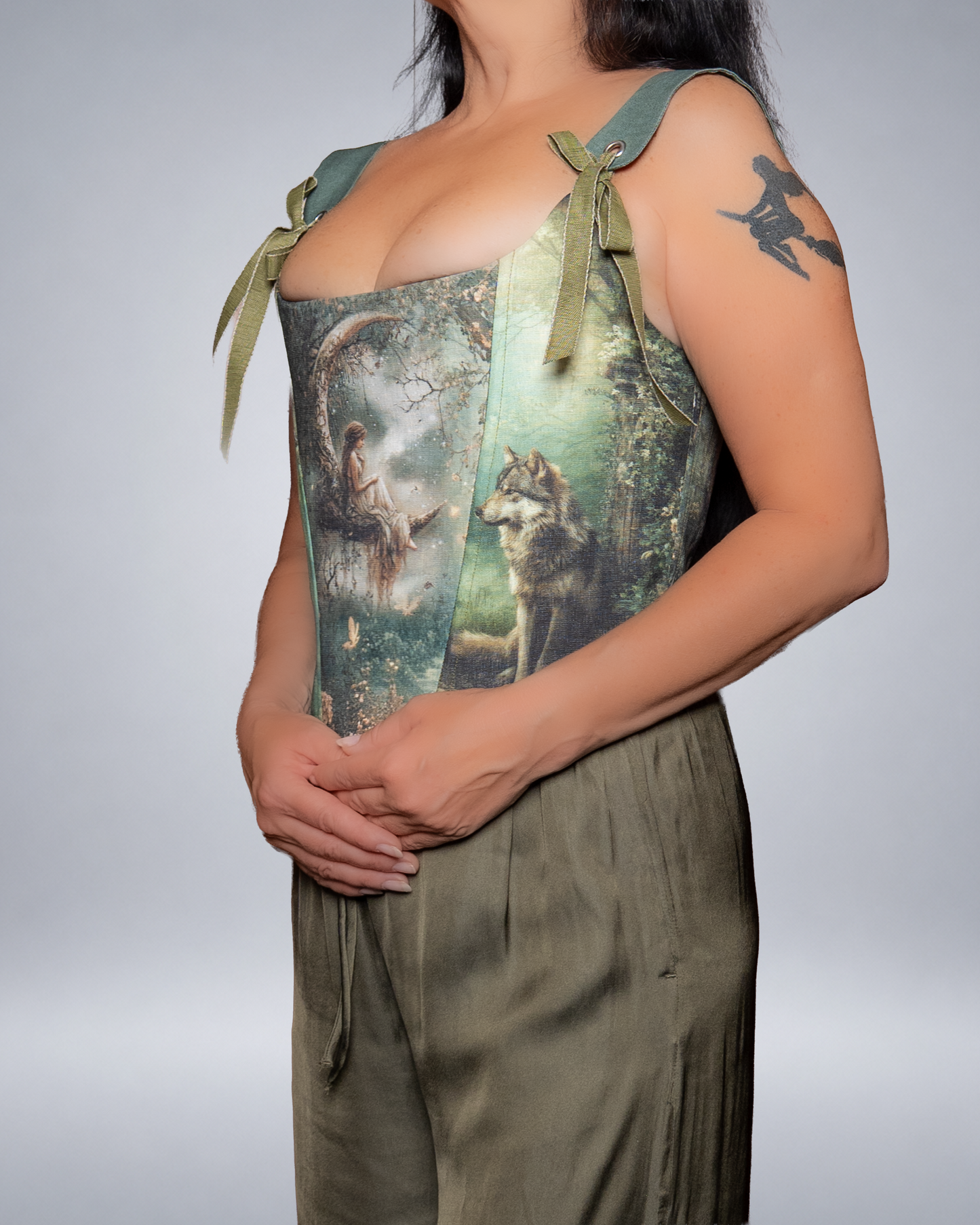 A romantic fantasy linen corset