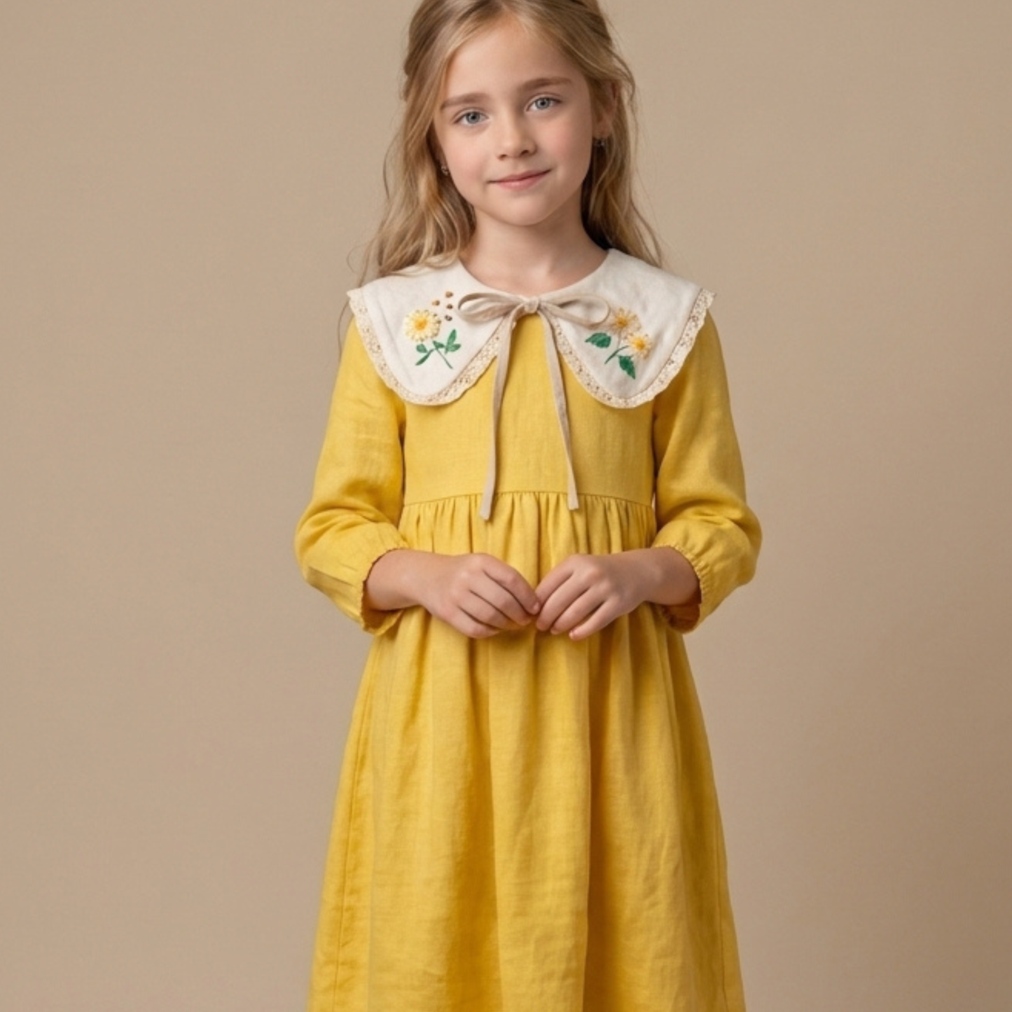 Embroidered Linen Cottagecore and Tuscan Style Collar, Lace Peter Pan Collar, Delicate Accessory for Girls' Dresses and Shirts