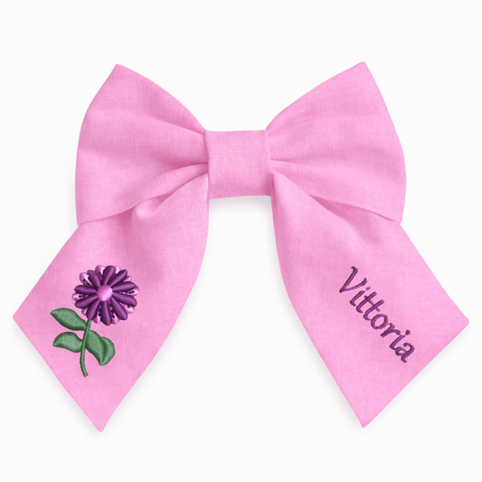 Fiocco in lino personalizzato con nome del cliente ricamato